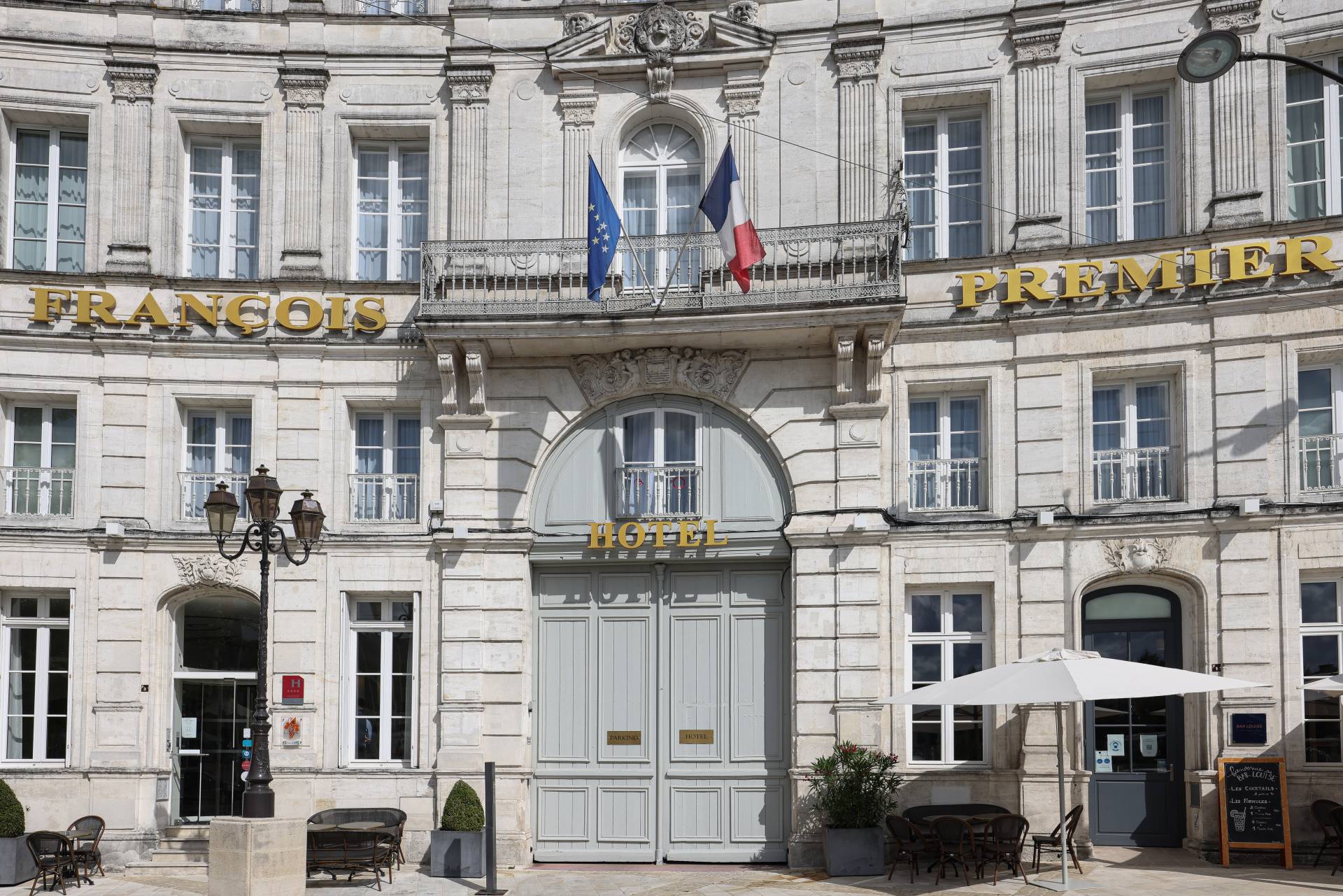 (c) Hotelfrancoispremier.fr